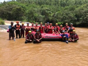 Operação Chuvas Intensas: bombeiros da região fazem treinamento no Rio do Peixe